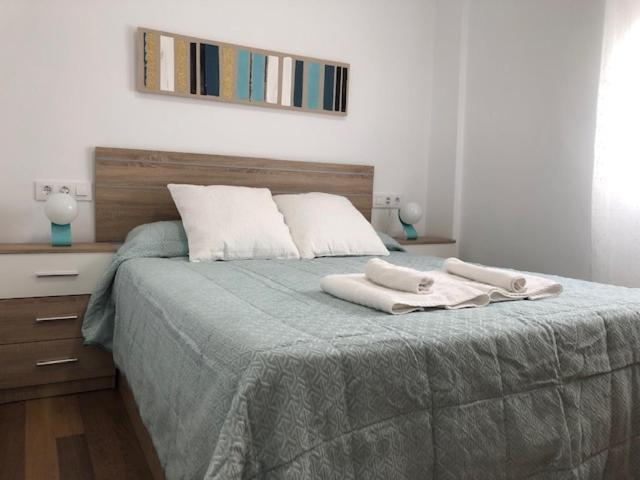 Rg Apartamentos Алмерия Екстериор снимка