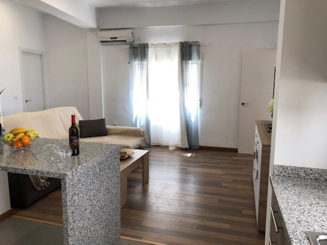 Rg Apartamentos Алмерия Екстериор снимка