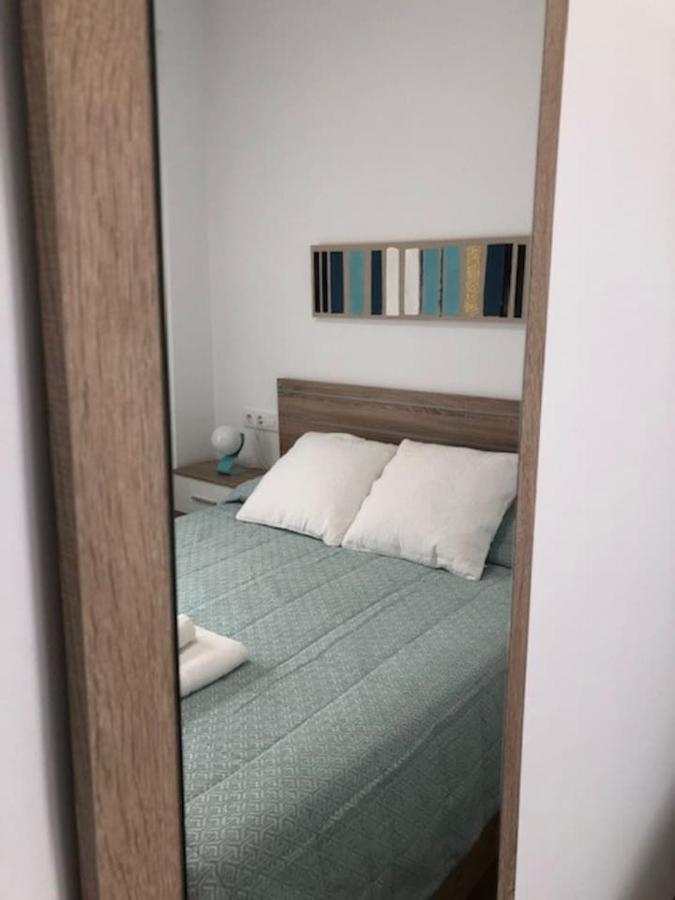 Rg Apartamentos Алмерия Екстериор снимка
