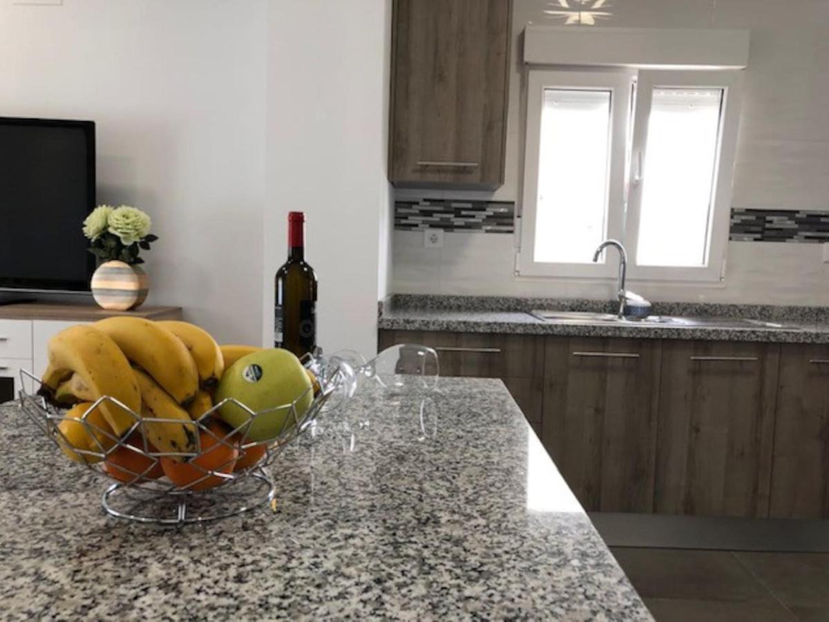 Rg Apartamentos Алмерия Екстериор снимка