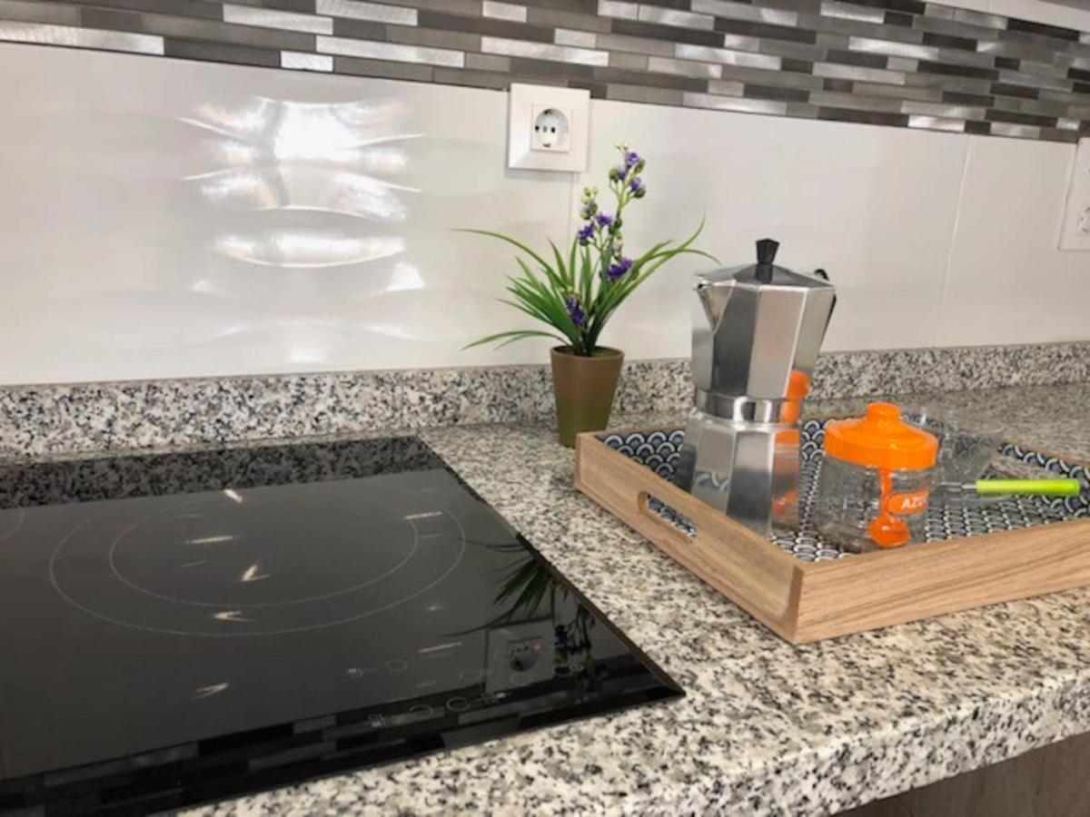Rg Apartamentos Алмерия Екстериор снимка