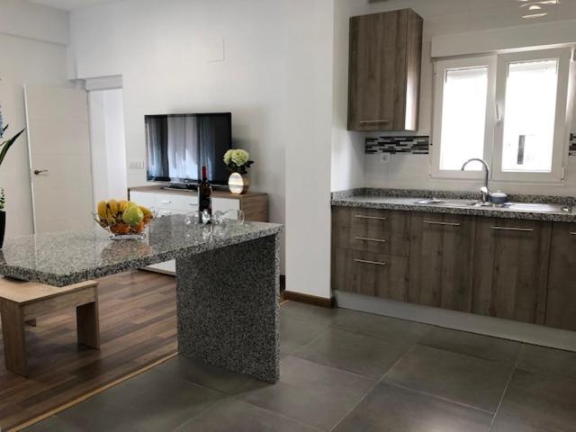 Rg Apartamentos Алмерия Екстериор снимка